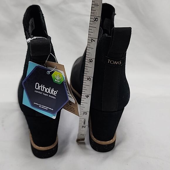 TOMS MADDIE BLACK/LEATHER/SUEDE PULL UP BOOTS WATERPROOF WEDGE LADIES 7🔥NWOB🔥 - Picture 9 of 16